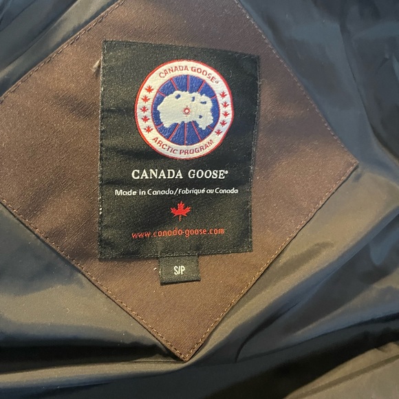 Canada Goose long winter coat - Picture 5 of 10